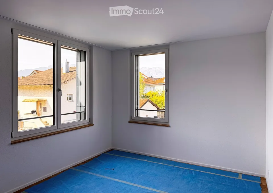 Premier location : appartement de 4,5 pièces neuf avec balcon à Heimberg