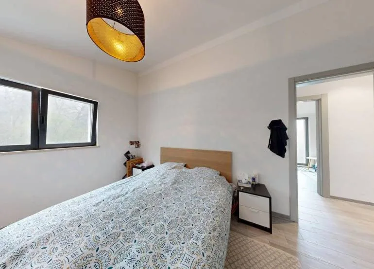 LES MONTS-DE-CORSIER - VILLA A SCHIERA CONTEMPORANEA DI 5.5 LOCALI