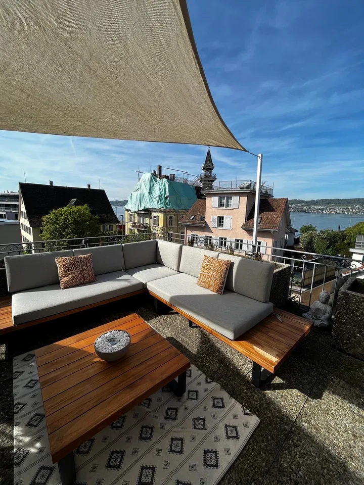 Beautiful & Top Located Attic Apartment in Wädenswil