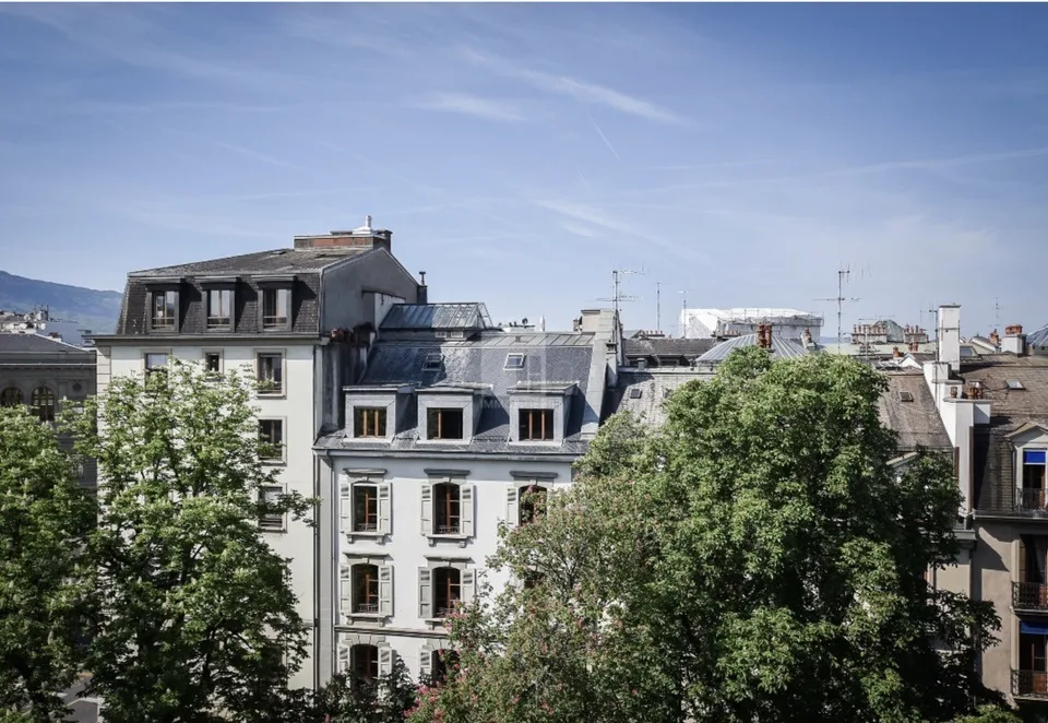 Stunning 4-room apartment with mezzanine - near Old Town
