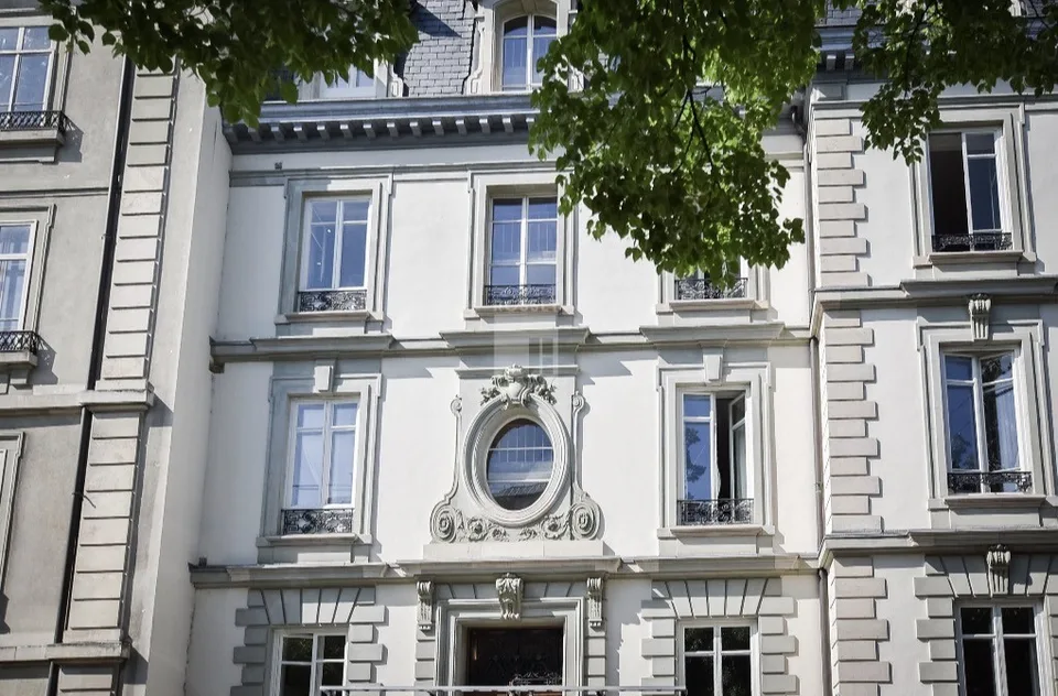 Stunning 4-room apartment with mezzanine - near Old Town