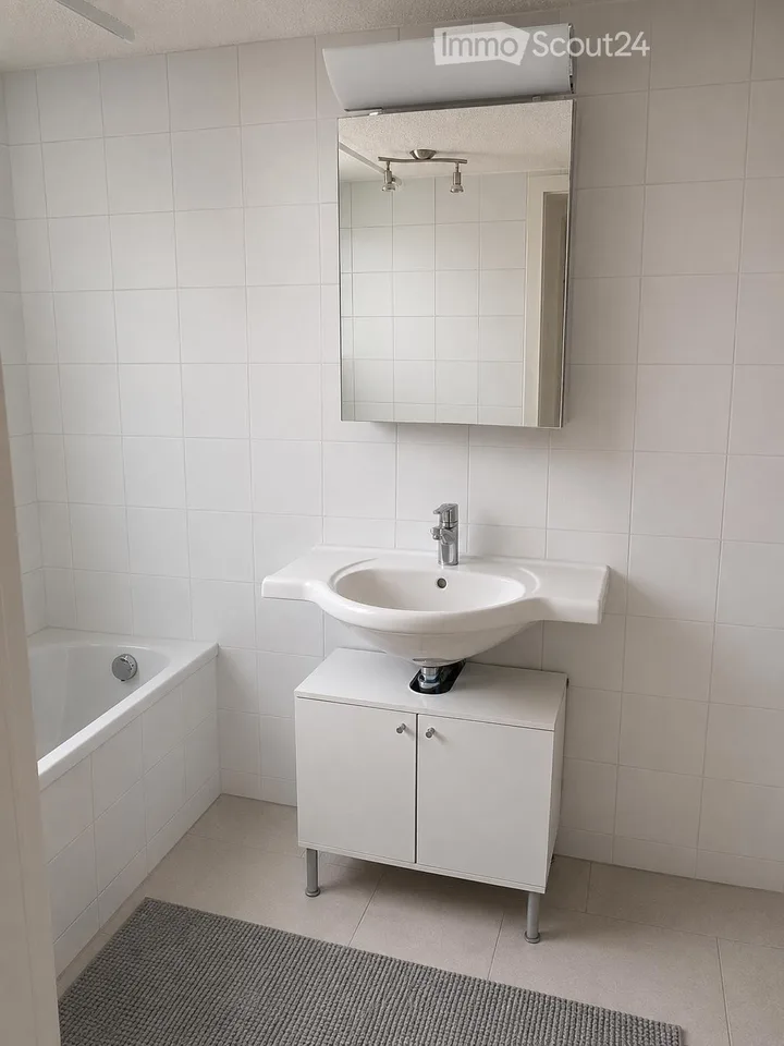 Charming 4.5-room old building apartment on the ground floor in Laupen BE