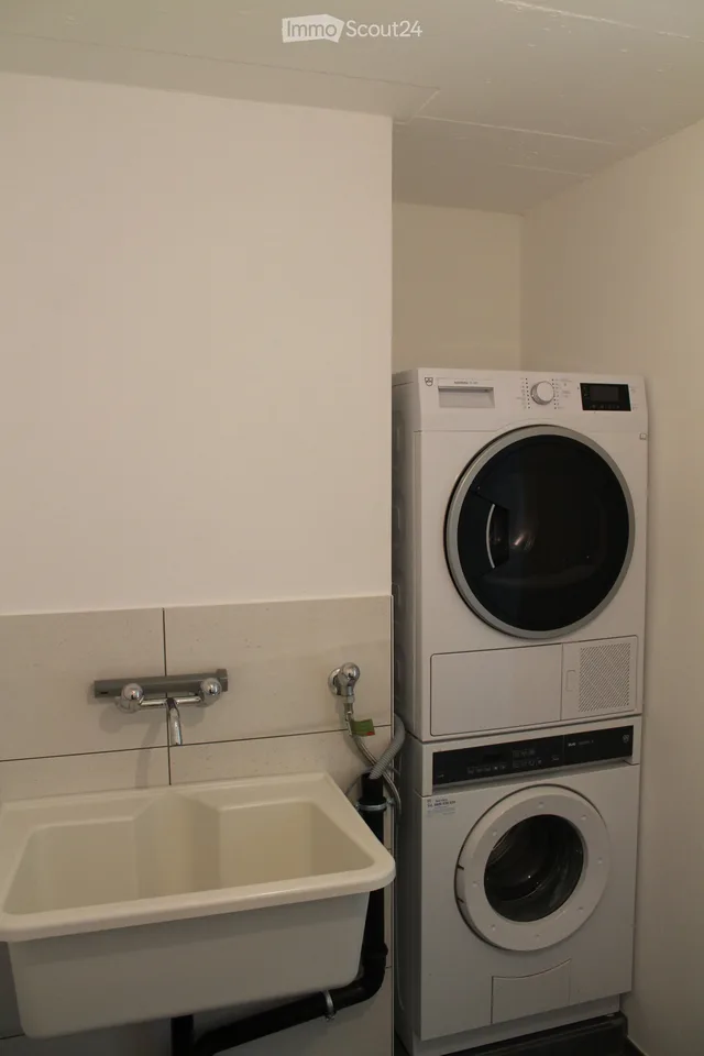 Appartement terrasse spacieux de 6,5 pièces avec vue panoramique à Lommiswil
