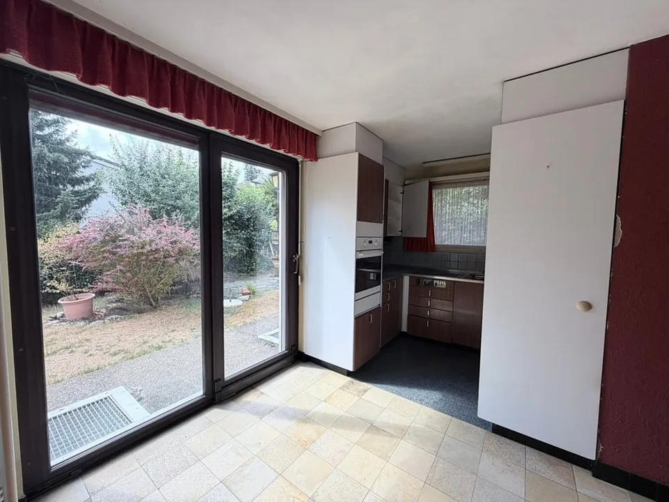 Semi-detached house, Delémont - 530000