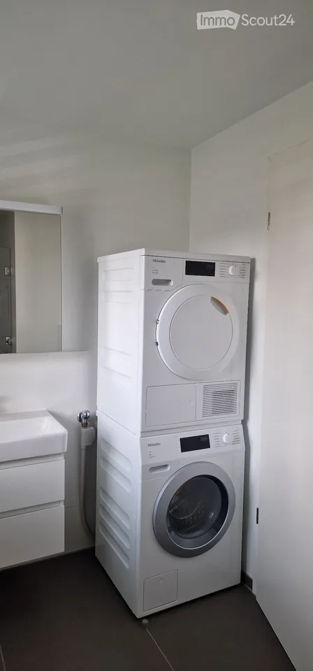 Moderne 3.5-Zimmerwohnung in Zürich-Affoltern zu vermieten