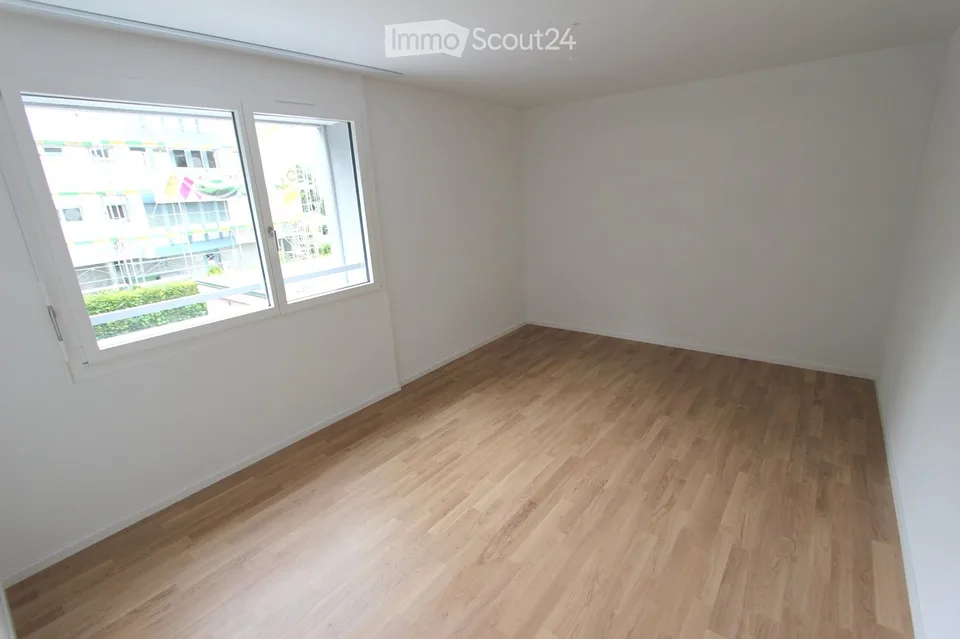 Helle 3-Zimmer-Wohnung, 8. Stock mit Balkon schöner Aussicht