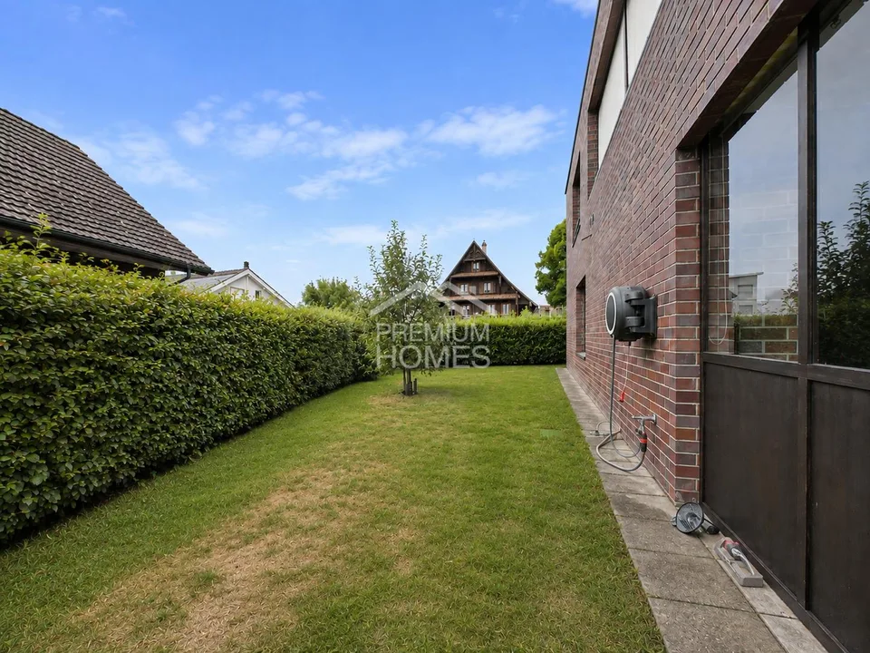 Exclusive home with garden and Rigi view