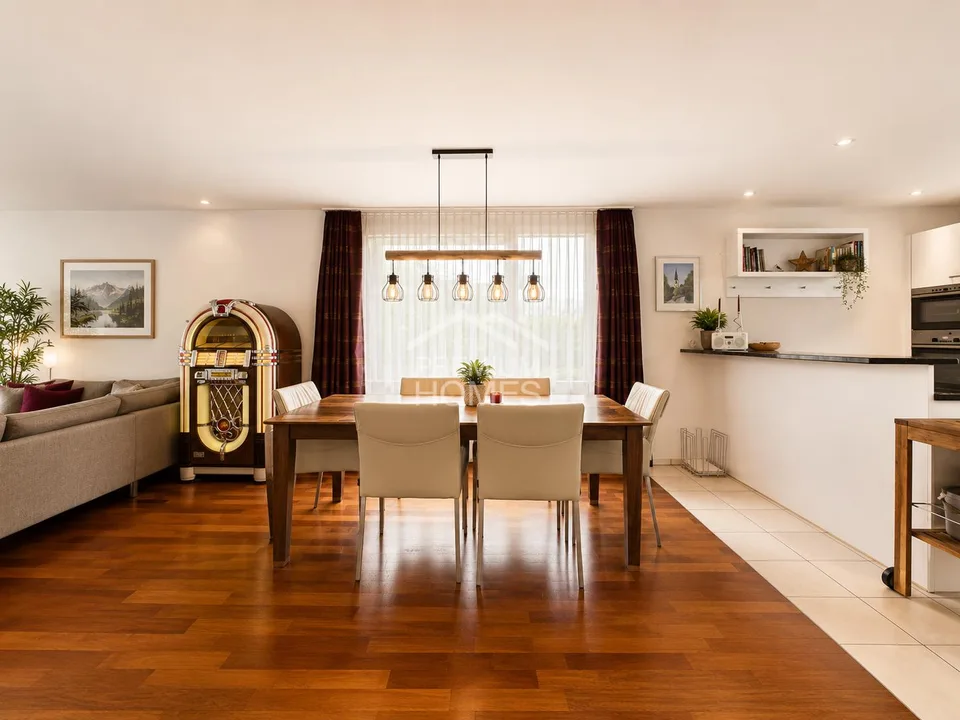 Exclusive home with garden and Rigi view