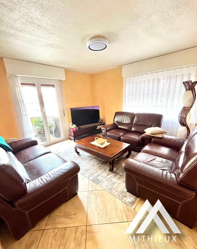 Bel appartement 4.5 Pces de 100 m² au coeur de Chamoson