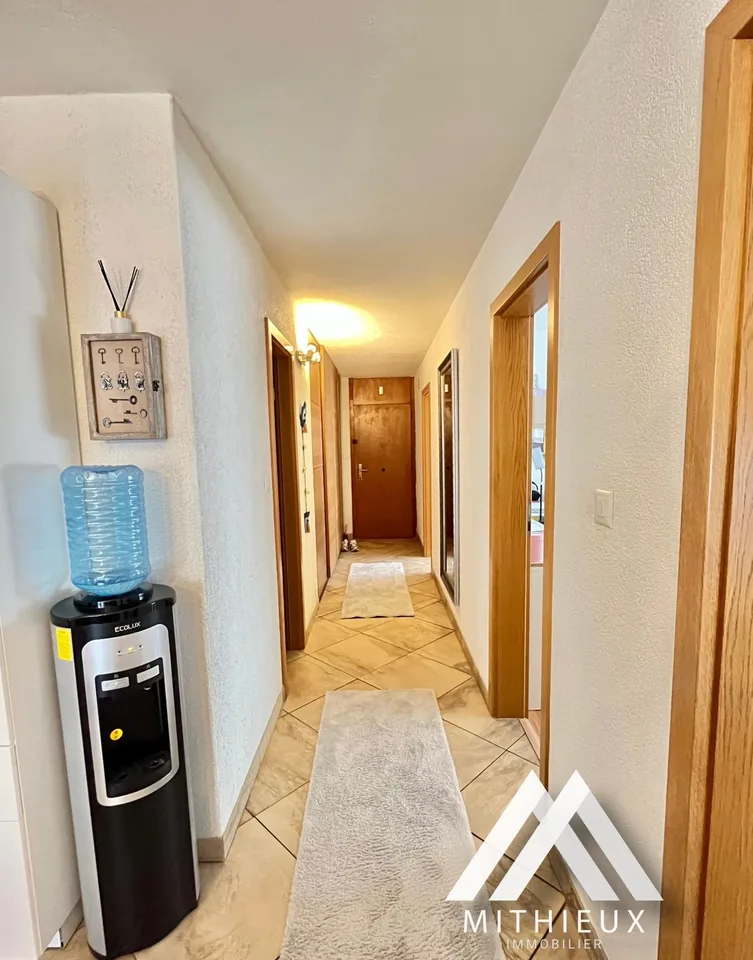 Schönes Apartment 4.5 Zimmer mit 100 m² im Herzen von Chamoson