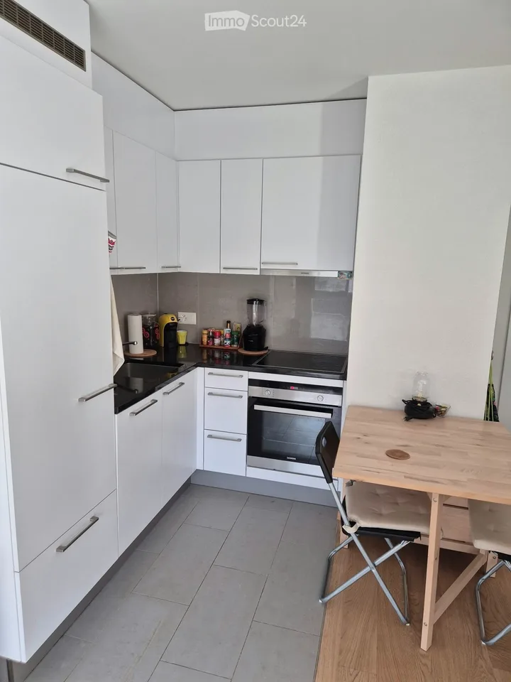 STUDIO au 3 ème étage dans un quartier très calme
