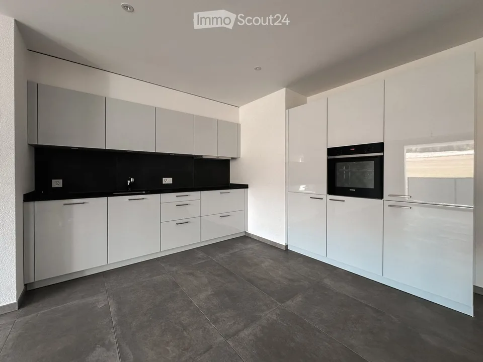 Spacious 3.5-room new apartment in Courtételle