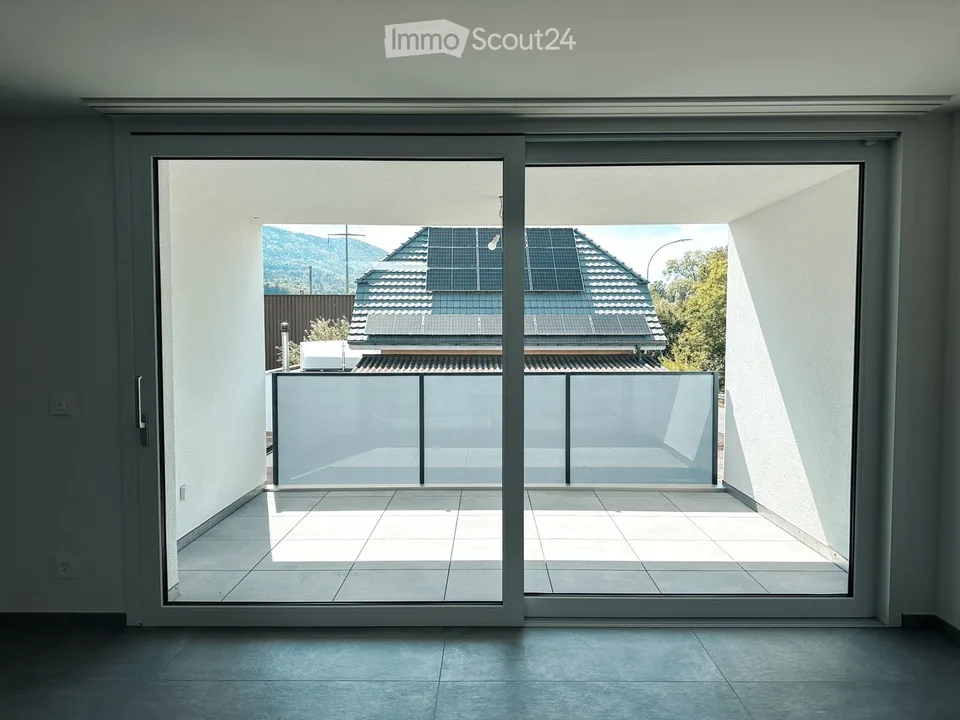 Spacious 4.5-room new apartment in Courtételle