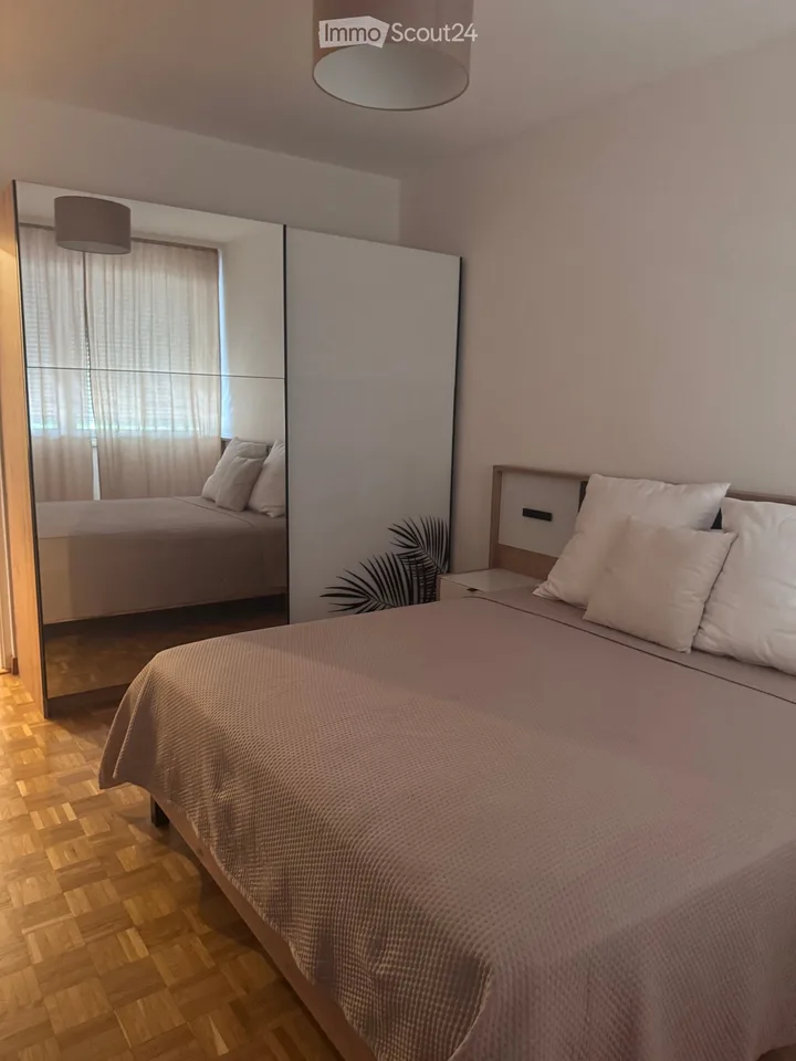 Four-room apartment with bungalow