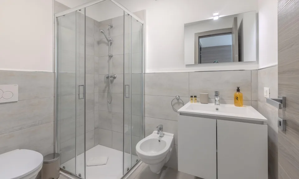 INVESTIMENTO IDEALE - RISTORANTE E HOTEL AVVIATI A MAGLIASO
