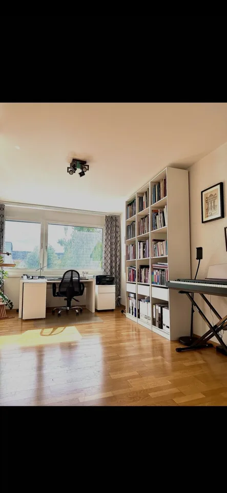 Helle 3.5-Zimmer-Wohnung mit 99 m² und Balkon in Dübendorf