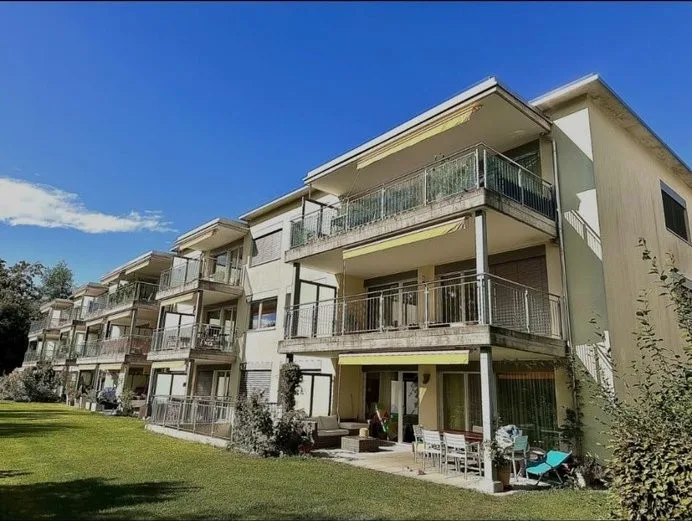 Helle 3.5-Zimmer-Wohnung mit 99 m² und Balkon in Dübendorf