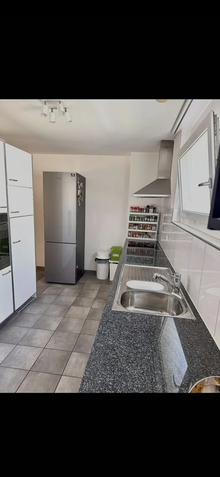 Helle 3.5-Zimmer-Wohnung mit 99 m² und Balkon in Dübendorf