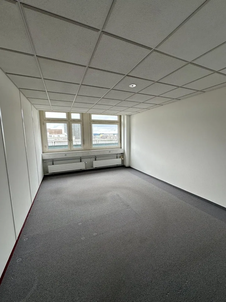 Offices in vibrant Zürich-Oerlikon