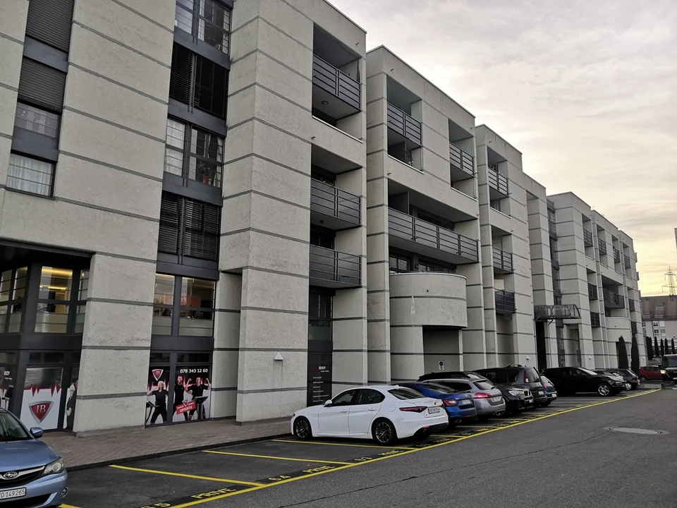 Appartement de 4,5 pièces traversant avec deux balcons