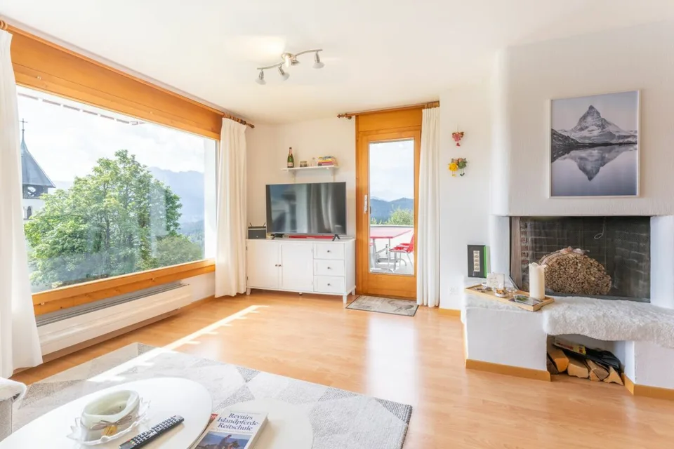 4 bedroom apartment with great view in picturesque Fidaz