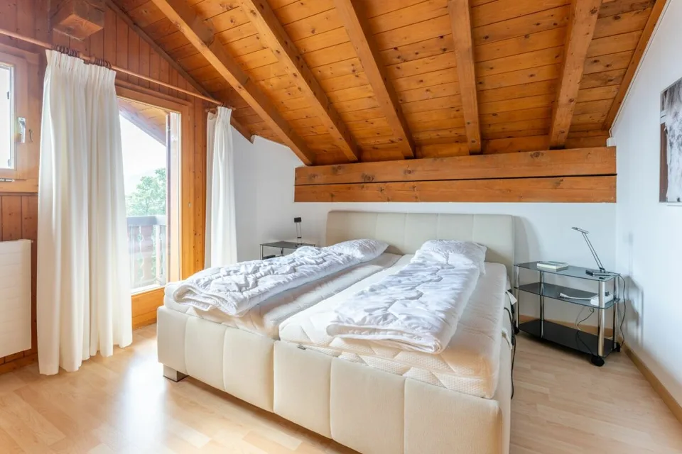 4 bedroom apartment with great view in picturesque Fidaz