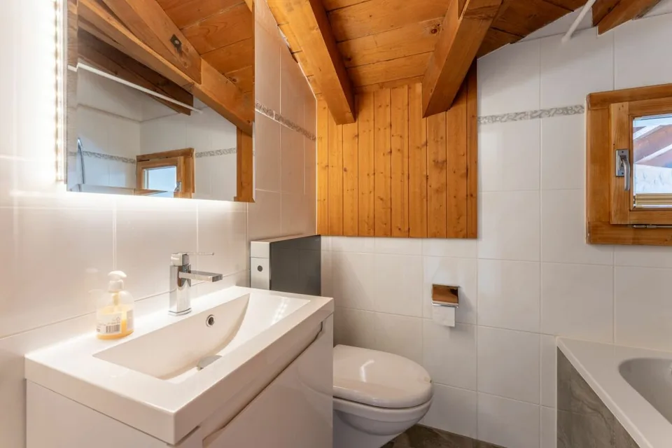 4 bedroom apartment with great view in picturesque Fidaz