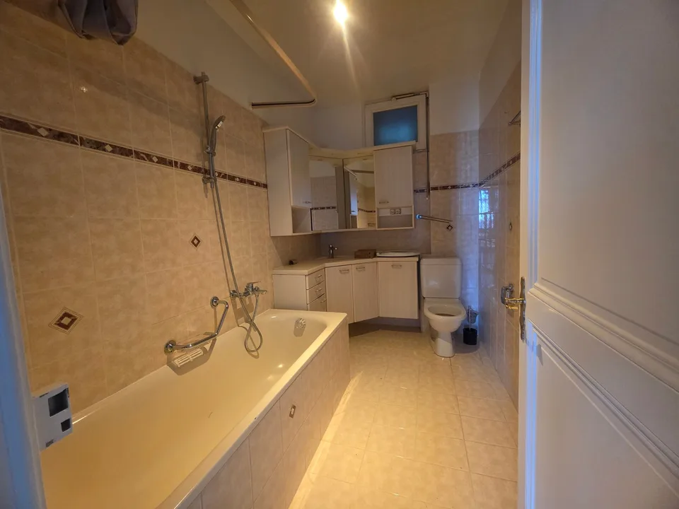 Appartamento di 4 locali, 1° piano, circa 110 m2 – foto 7 di 9