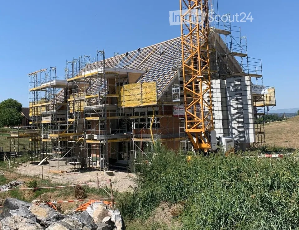 Erstvermietung - traumhafte 5.5-Zimmer-Maisonette-Wohnung im Neubau in Hettiswil b. Hindelbank