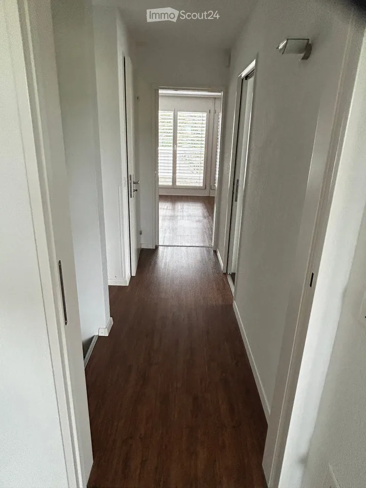 Spacious living on approximately 163m2 and 4.5 rooms