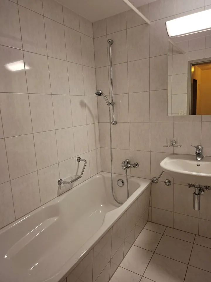 Appartement de 3,5 pièces confortable dans un endroit calme
