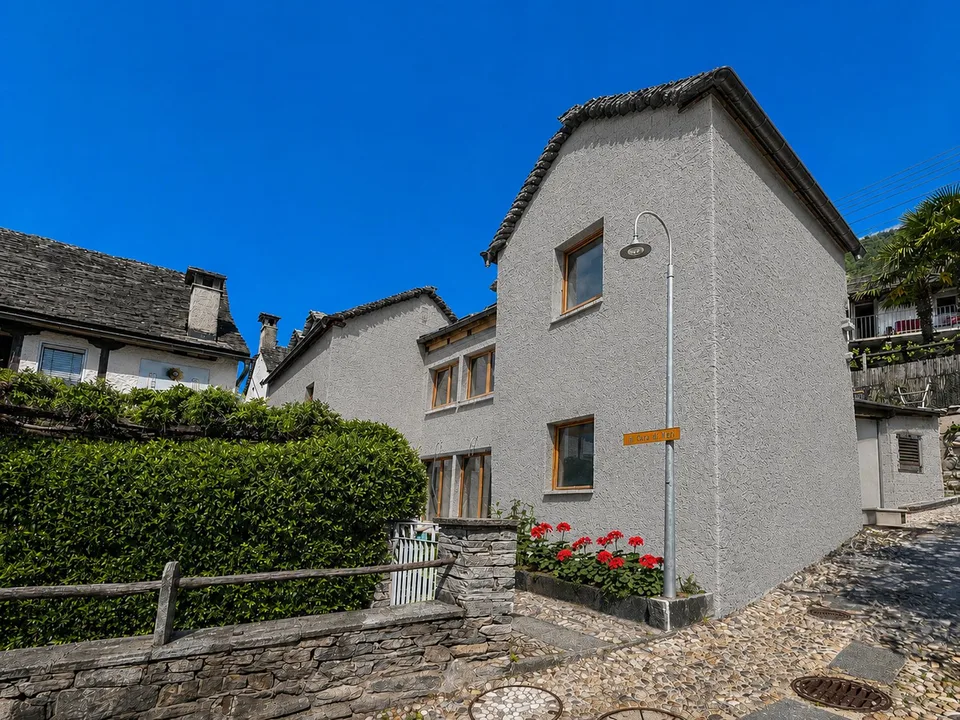 Zweitwohnsitz in MaggiaTal - 4.5 Zimmer mit Terrasse