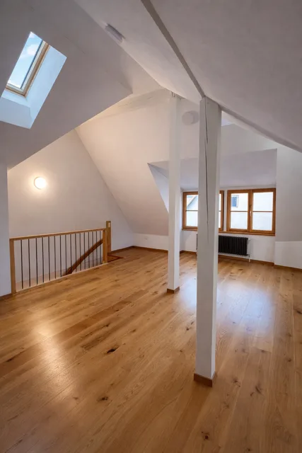 Charmant maison d'angle 2.5 pièces sur trois étages – vivre avec une sensation de maison