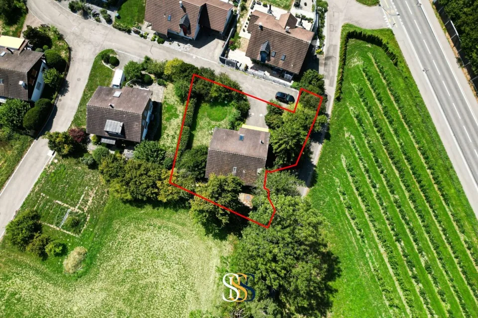 Charming single-family house with a far-reaching view and large garden