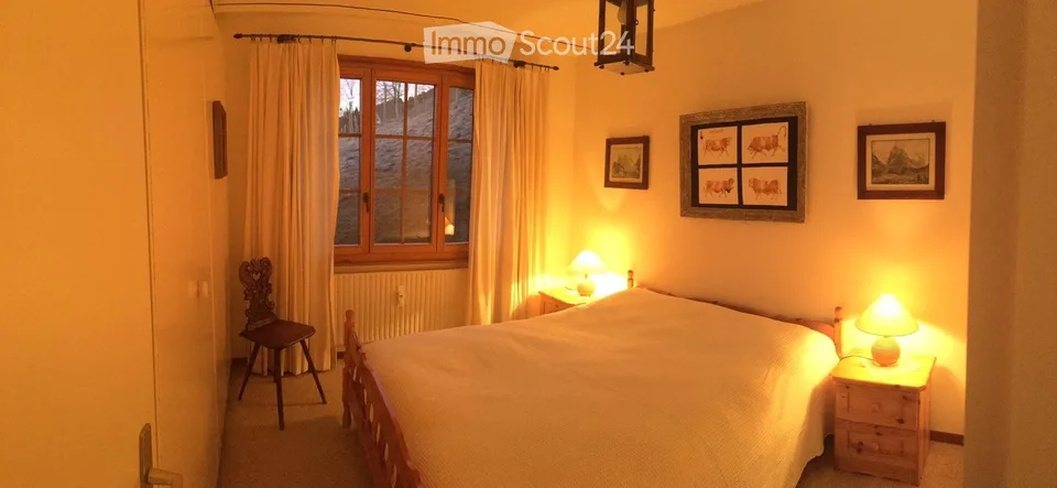 Sonnige, ruhige 4-Zimmerwohnung mit herrlicher Aussicht von April bis November
