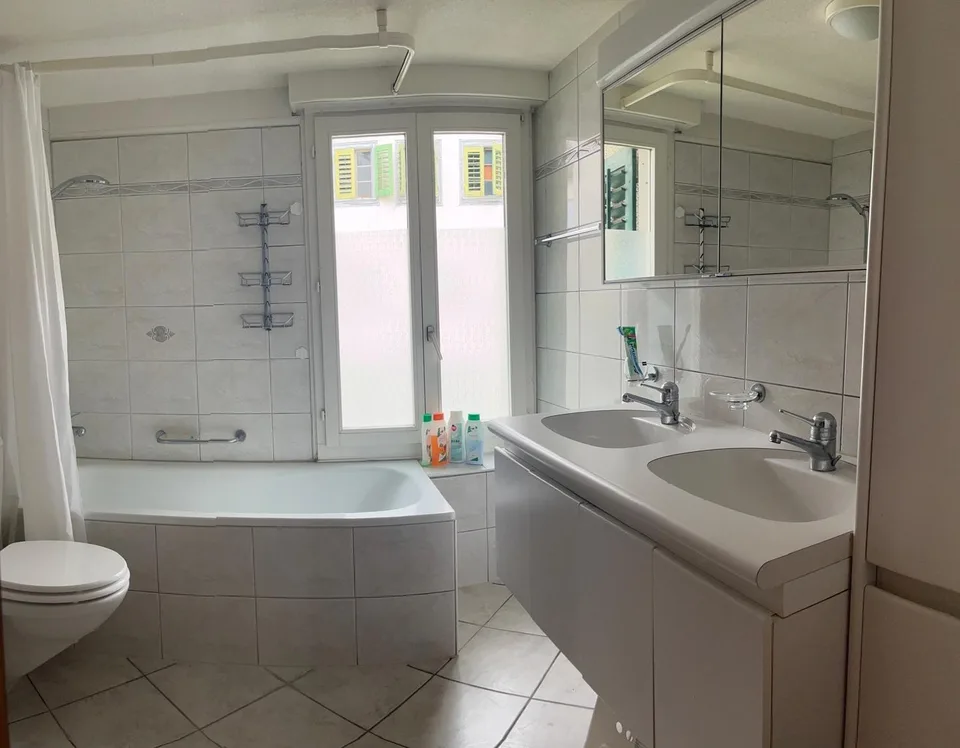 2 Zimmer in dreier WG im Herzen von Küssnacht am Rigi ab Dezember frei