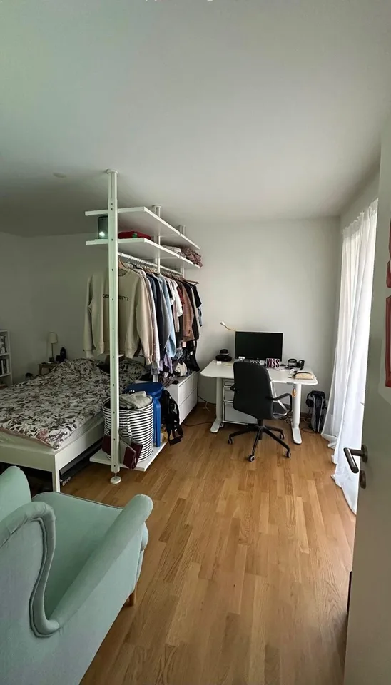 Appartement calme de 1,5 pièces avec balcon à Zürich-Hottingen - à partir du 01.10.2026