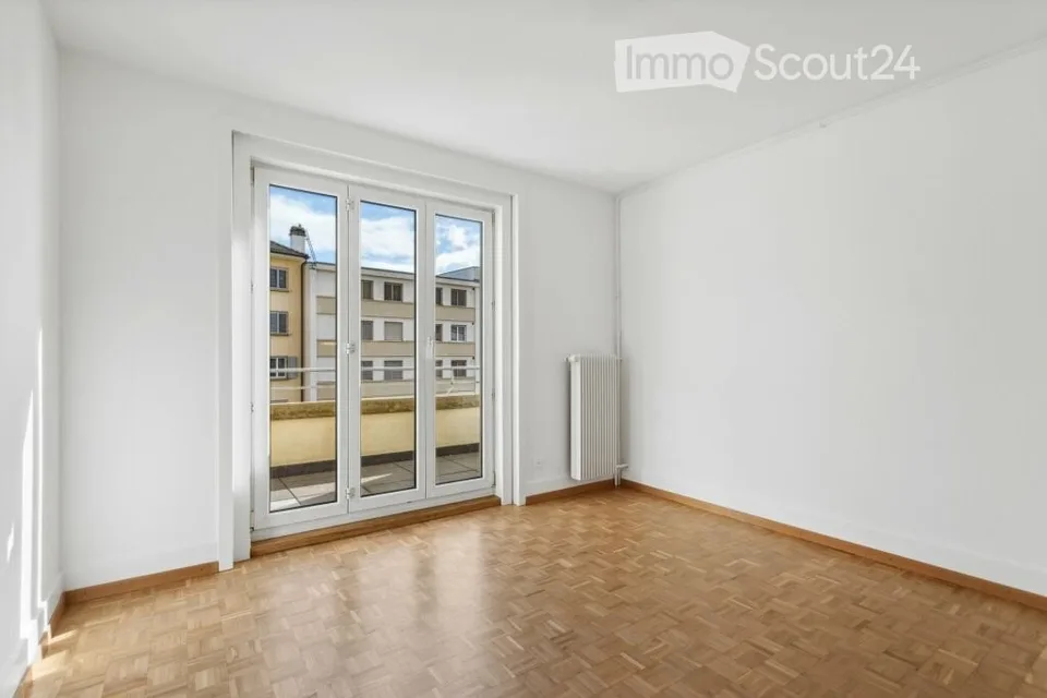 Charmantes 3-Zimmer-Wohnung mit Balkon in Biel