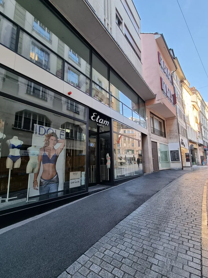Idéalement située, en plein coeur du centre-ville de Lausanne