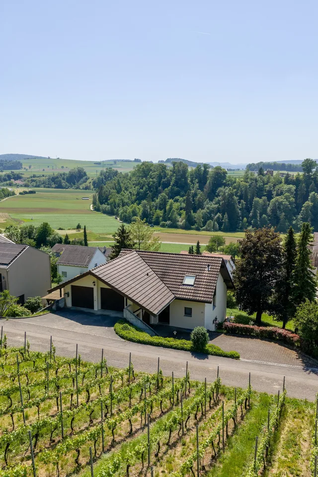 Grossartiges Landhaus an Südlage