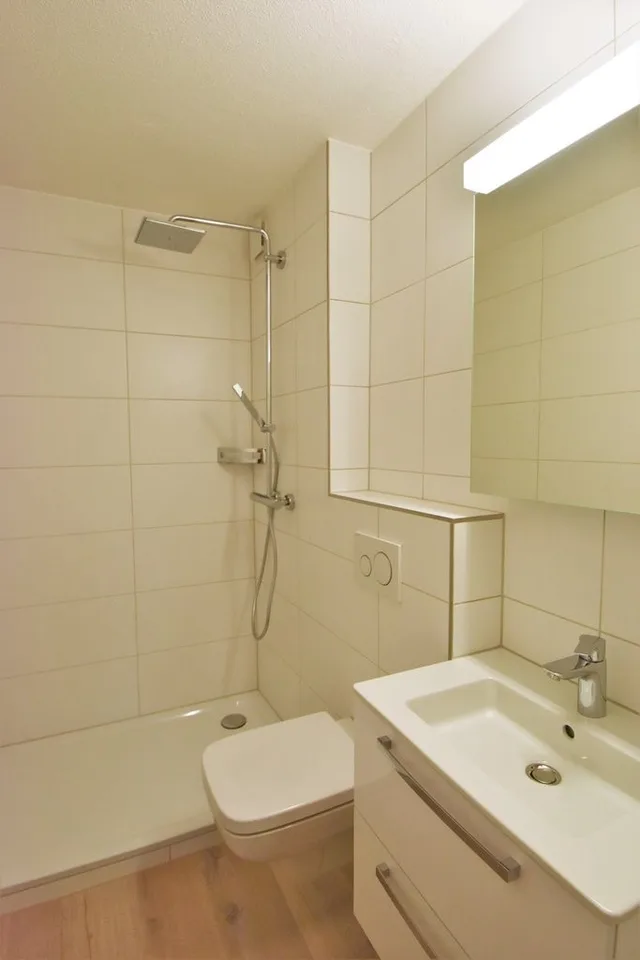 Your new home in a quiet, well-maintained location is waiting for you.