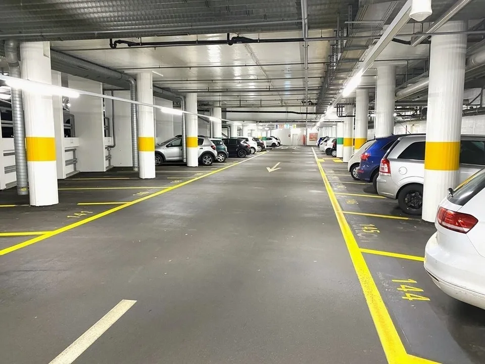 Avete l'auto e noi abbiamo il posto auto annesso!