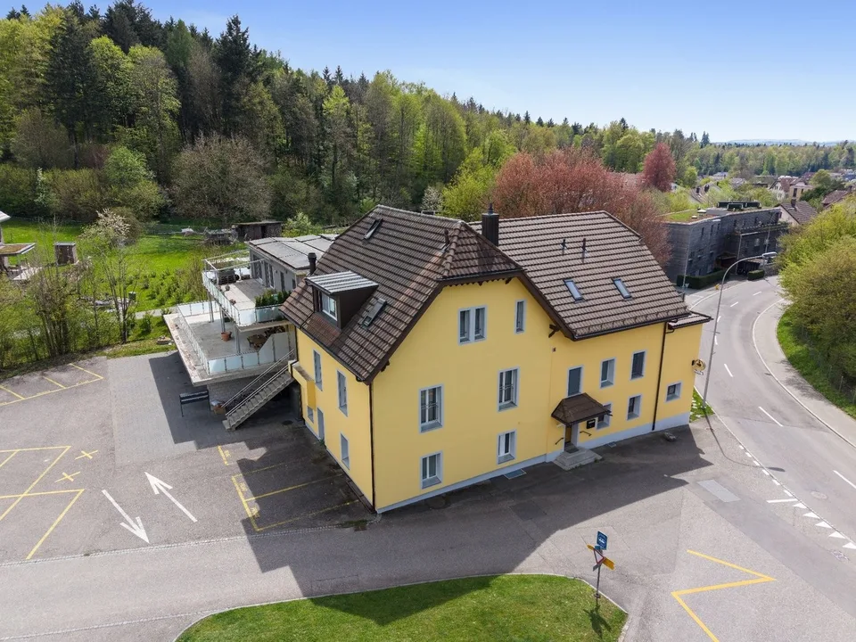 Drei möblierte Einzelzimmer zu vermieten