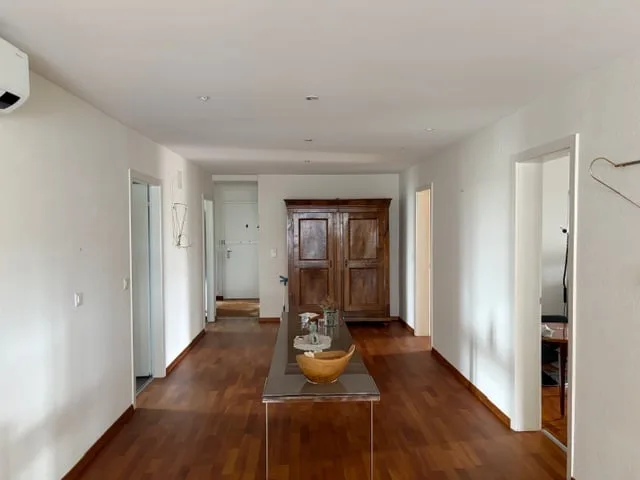 Luxuriöse 5-Zimmer-Wohnung in grüner Umgebung in Bern