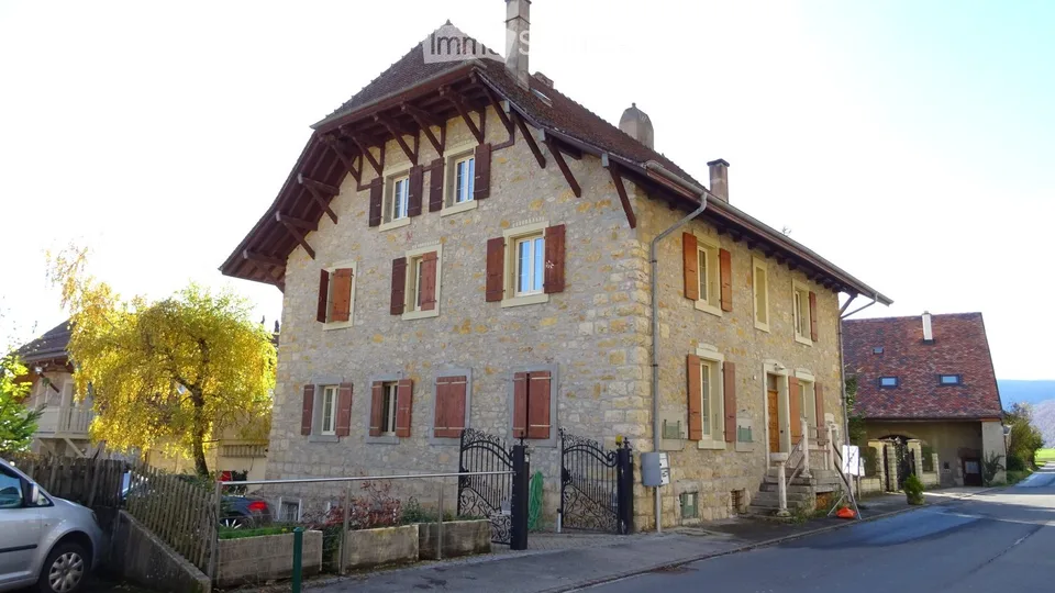 NEUER PREIS Charmantes 4-Zimmer-Wohnung in Fontaines-sur-Grandson
