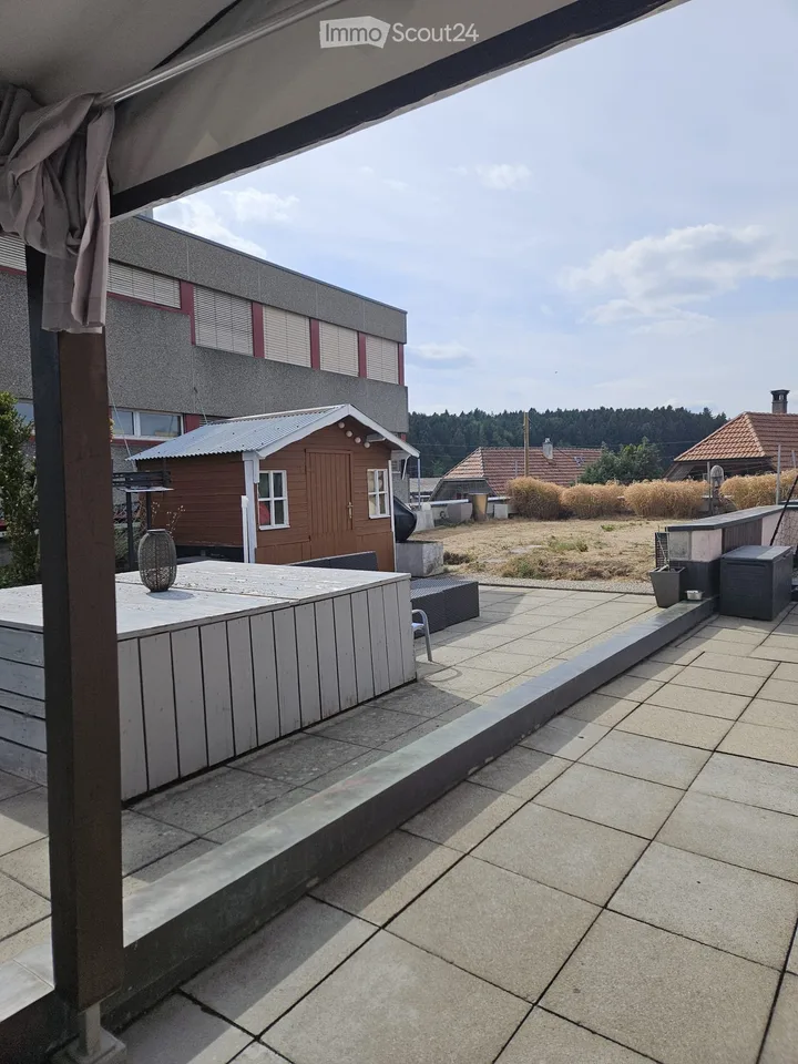 Charmante maisonette terrasse de 4 ½ pièces disponible à partir du 01.11.2026 à Zollikofen