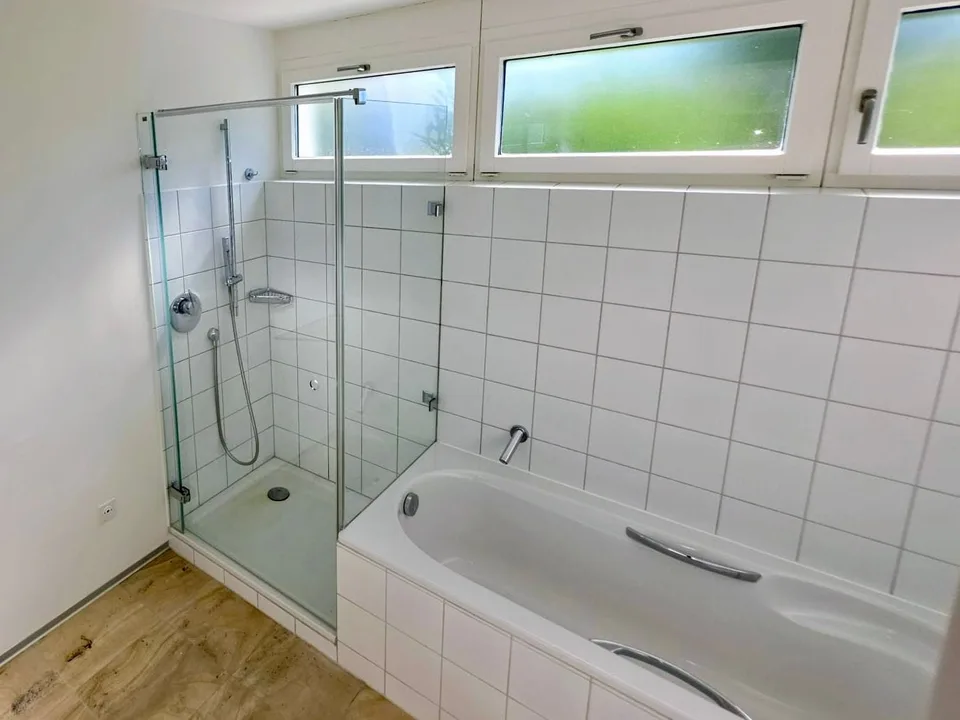 85 m² dream home - idyllic 2.5-room garden apartment with pond
