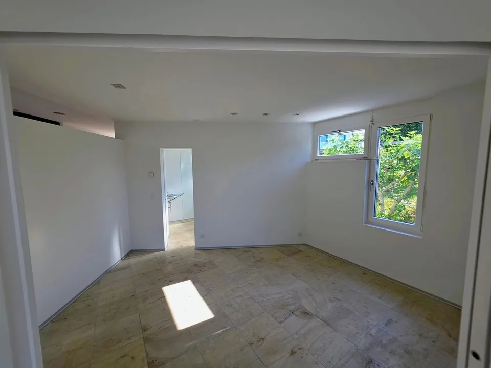 85 m² dream home - idyllic 2.5-room garden apartment with pond
