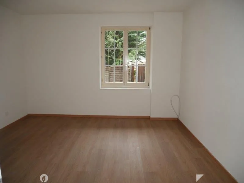 Bright 3.5-room apartment on the ground floor on Madretschstrasse in Biel/Bienne
