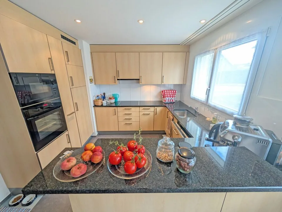 Beautiful condominiums in popular "Diamant" development